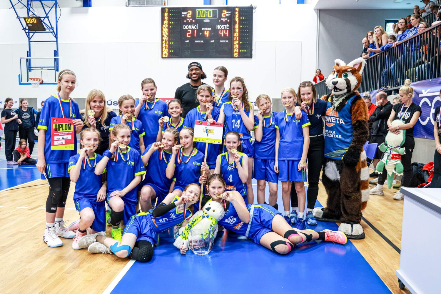 Měsíc květen byl pro náš dívčí tým USK Praha U12 skutečně nezapomenutelný